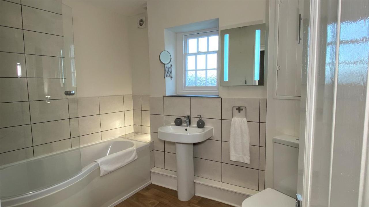 Abbey Foregate Shrewsbury Ngoại thất bức ảnh