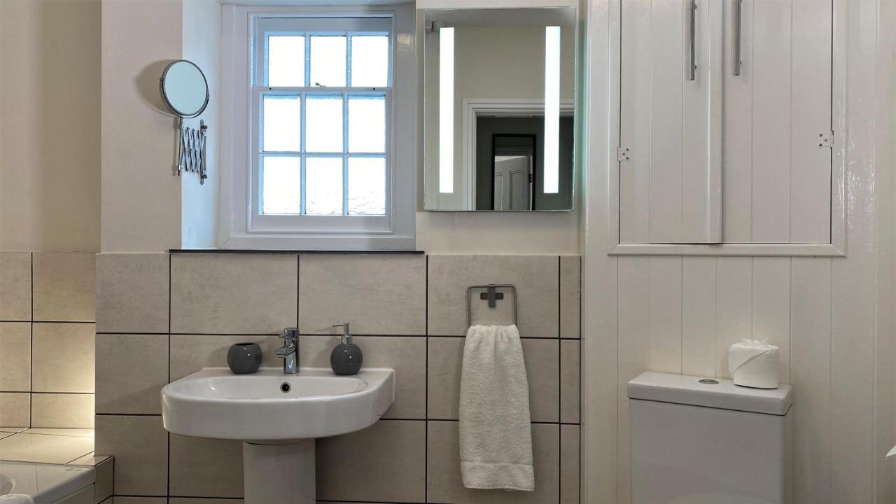 Abbey Foregate Shrewsbury Ngoại thất bức ảnh